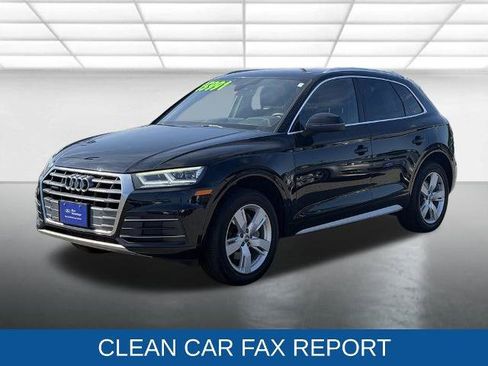 Used 2019 Audi Q5 2.0T Premium Plus w/ Premium Plus Package AWD/4WD image 4