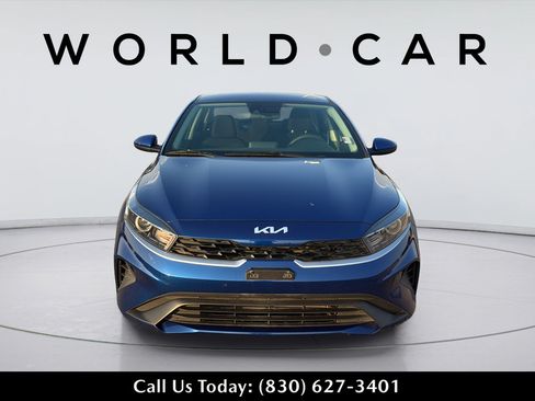 Used 2023 Kia Forte LXS FWD image 17