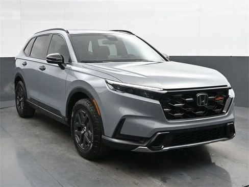 Used 2026 Honda CR-V TrailSport image 2