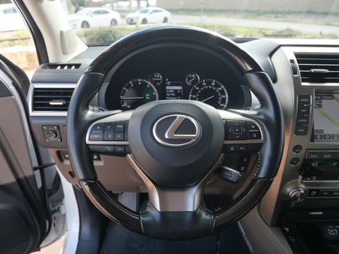 Used 2021 Lexus GX 460 Luxury w/ Sport Design Package image 24