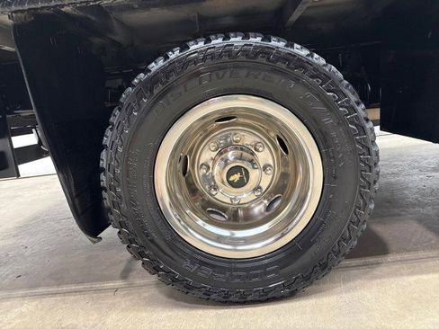 Used 2022 Ford F350 XL w/ Power Equipment Group image 40