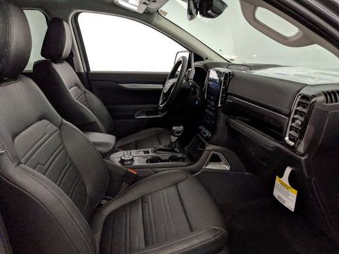 New 2025 Ford Ranger Lariat w/ FX4 Off-Road Package image 26