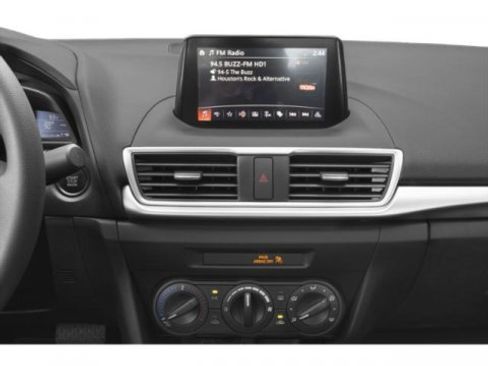 Used 2018 MAZDA MAZDA3 Sport image 13