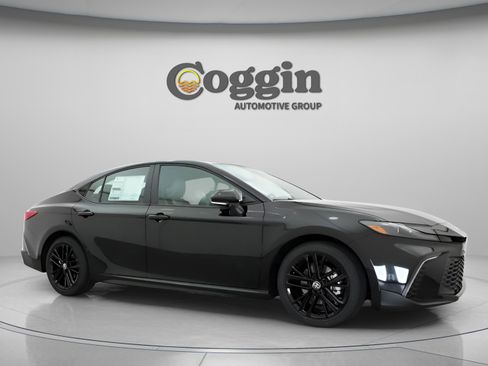 New 2026 Toyota Camry SE image 24