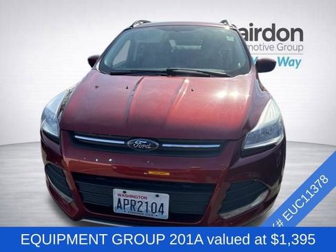 Used 2014 Ford Escape SE w/ Equipment Group 201A FWD image 2