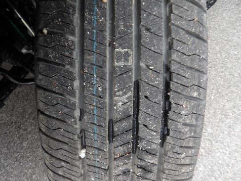 New 2026 Subaru Outback Premium image 27