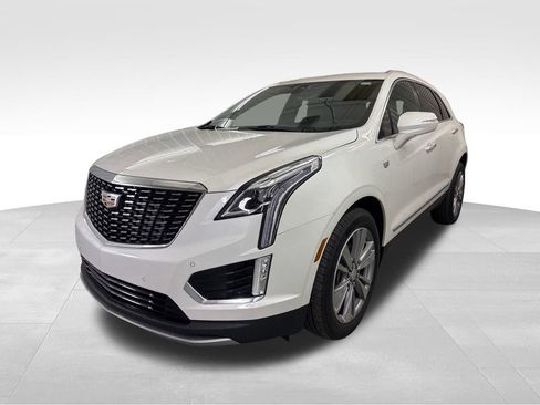 Used 2025 Cadillac XT5 Premium Luxury image 4