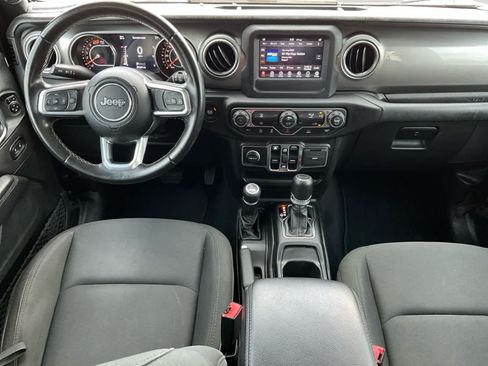 Used 2021 Jeep Wrangler Unlimited Sahara AWD/4WD image 10