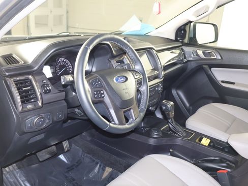 Used 2020 Ford Ranger Lariat w/ Equipment Group 501A Mid image 2