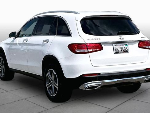Used 2018 Mercedes-Benz GLC 300 4MATIC image 11