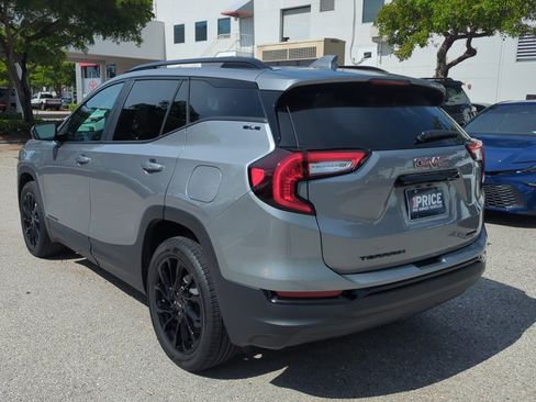 Used 2024 GMC Terrain SLE w/ Driver Convenience Package AWD/4WD image 7