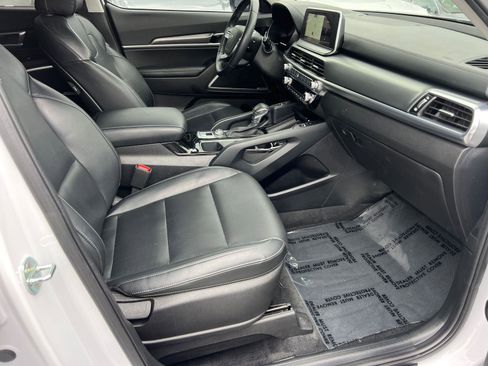 Used 2022 Kia Telluride S FWD image 14