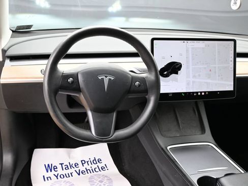 Used 2023 Tesla Model 3 Standard Range RWD image 34