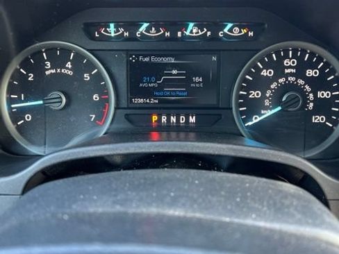 Used 2020 Ford F150 XLT w/ Equipment Group 302A Luxury AWD/4WD image 6