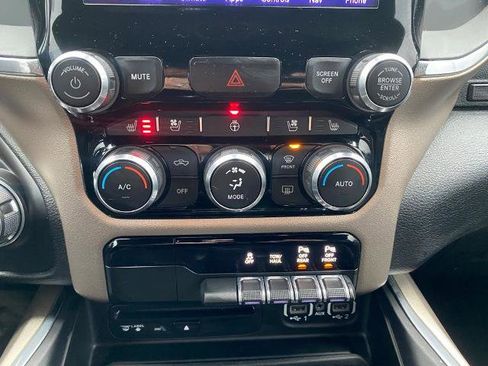 Used 2019 RAM 1500 Laramie image 22