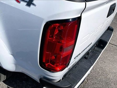 Used 2022 Chevrolet Colorado LT w/ Fleet Safety Package AWD/4WD image 24