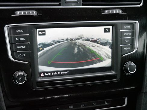 Used 2017 Volkswagen GTI S image 30