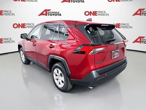 Certified 2022 Toyota RAV4 LE image 5