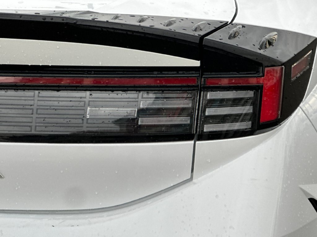 Used 2025 Hyundai Sonata SEL FWD image 23