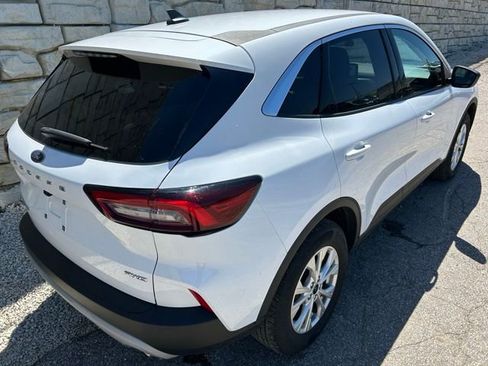 Used 2023 Ford Escape Active AWD/4WD image 5
