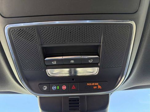 New 2026 GMC Acadia Denali w/ Super Cruise Package image 16