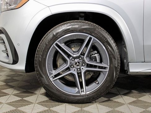 Used 2025 Mercedes-Benz GLS 450 GLS 450 image 34