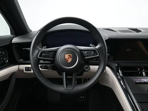 Certified 2026 Porsche Panamera 4 AWD/4WD image 12