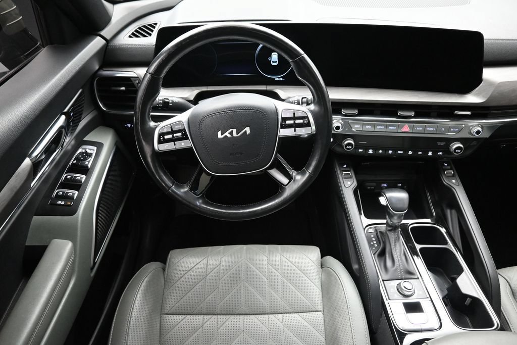 Used 2024 Kia Telluride SX X-Line AWD/4WD image 3