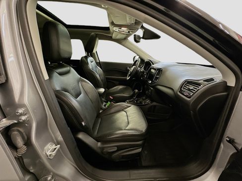 Used 2018 Jeep Compass Limited w/ Navigation Group image 33