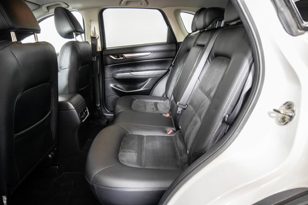 Used 2020 MAZDA CX-5 Touring FWD image 12
