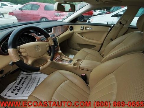 Used 2006 Mercedes-Benz CLS 500 image 7