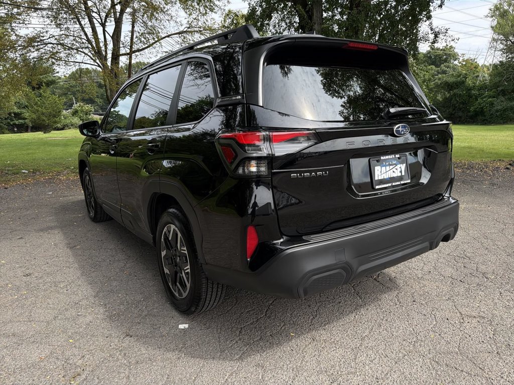 Certified 2026 Subaru Forester Premium AWD/4WD image 6