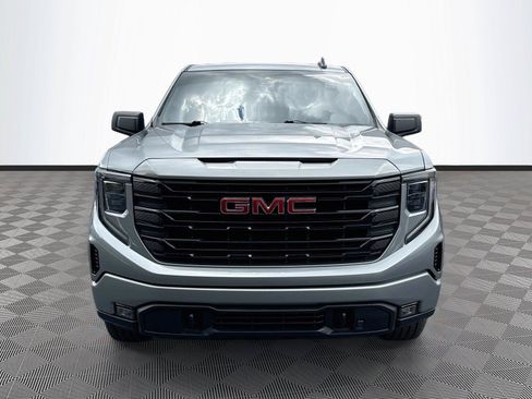 Used 2024 GMC Sierra 1500 Elevation RWD image 2