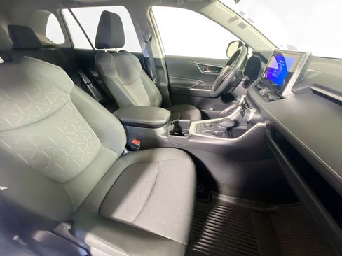 Used 2025 Toyota RAV4 XLE w/ Convenience Package AWD/4WD image 30
