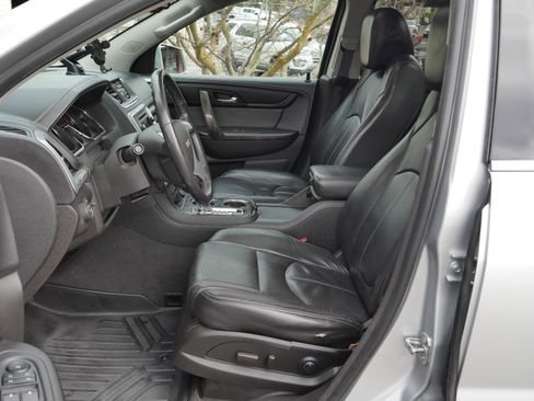 Used 2013 GMC Acadia SLT image 3