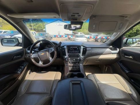 Used 2016 Chevrolet Tahoe LT AWD/4WD image 14