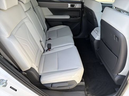 Certified 2026 Hyundai Santa Fe SEL AWD/4WD image 18