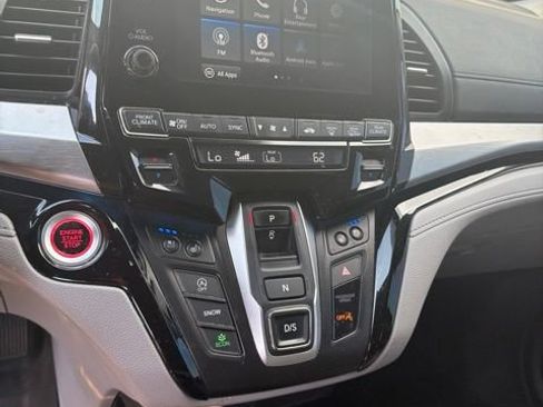 Used 2020 Honda Odyssey Elite image 22