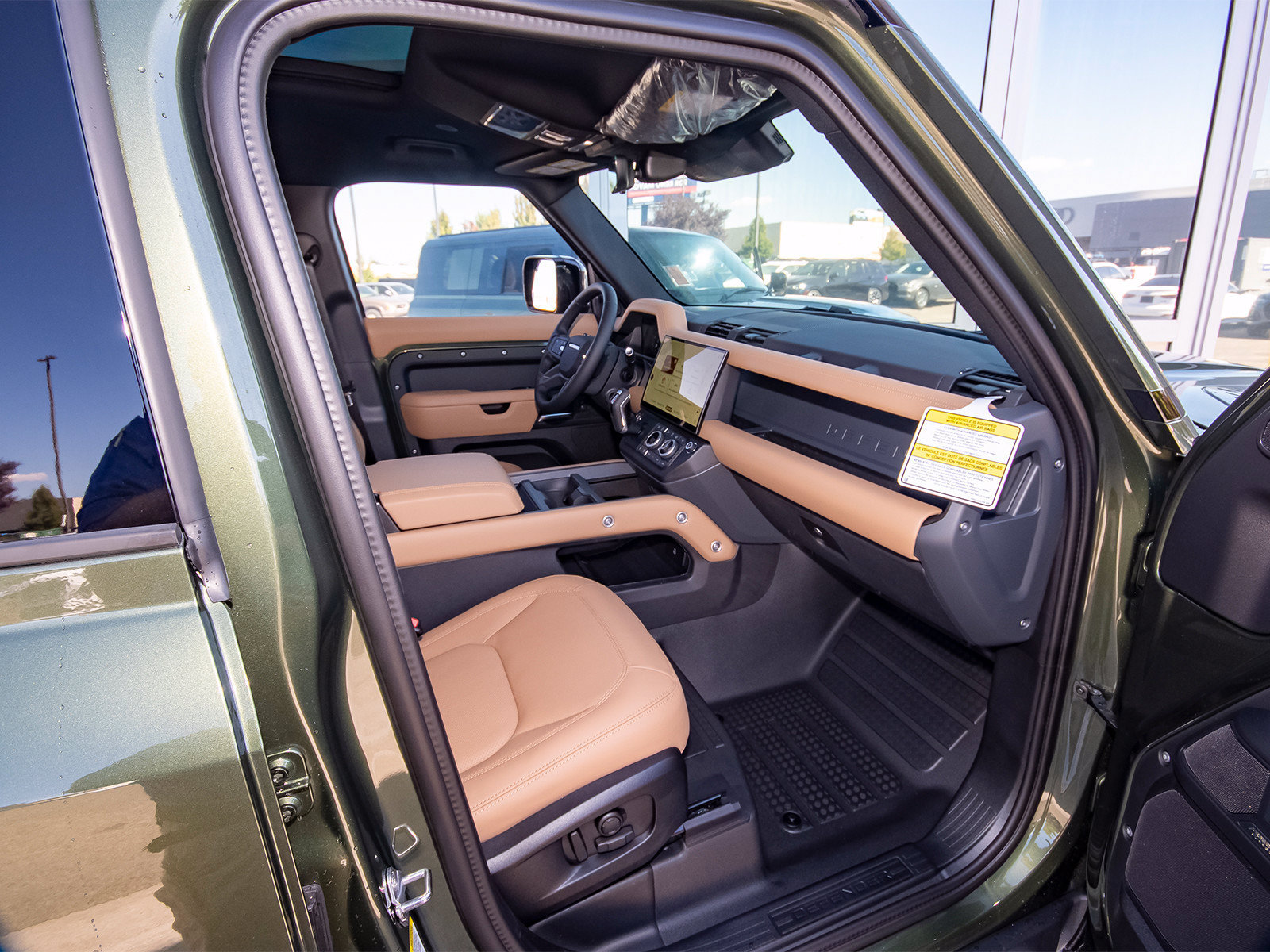 New 2026 Land Rover Defender 110 X-Dynamic SE AWD/4WD image 42