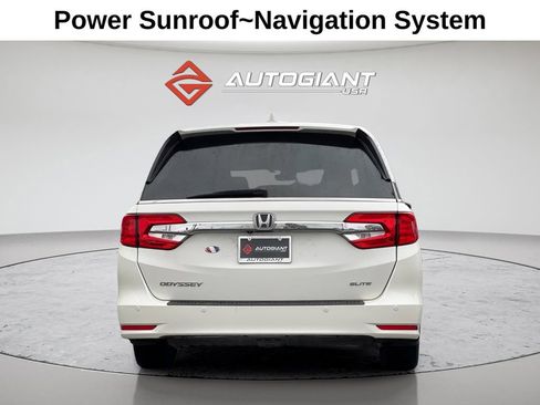 Used 2019 Honda Odyssey Elite image 7
