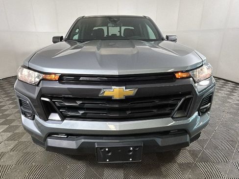 Used 2024 Chevrolet Colorado LT w/ LT Convenience Package AWD/4WD image 7