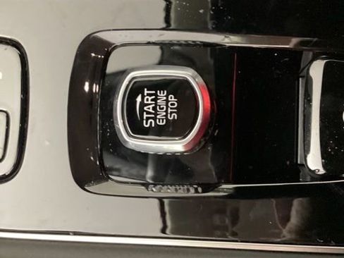 New 2026 Volvo XC90 T8 Ultra w/ Protection Package image 20