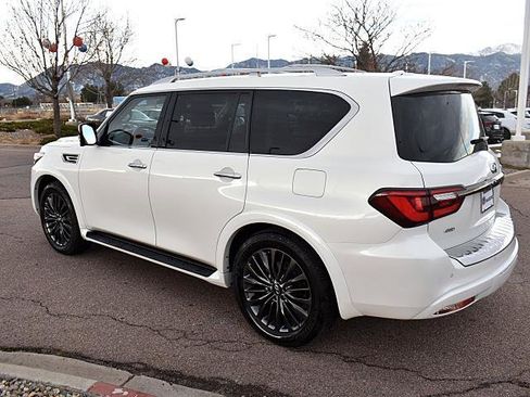 Used 2022 INFINITI QX80 Premium Select w/ All-Season Package image 30
