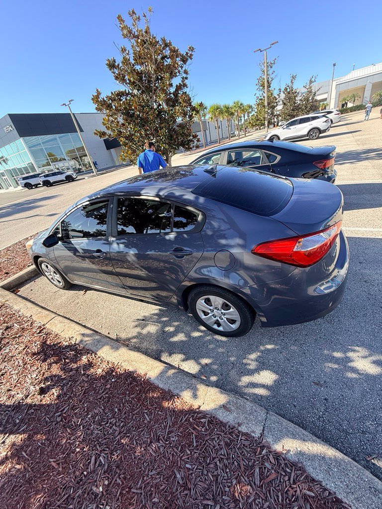 Used 2016 Kia Forte LX FWD image 4