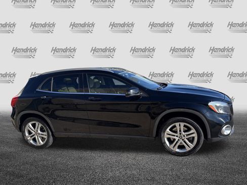 Used 2019 Mercedes-Benz GLA 250 4MATIC image 10
