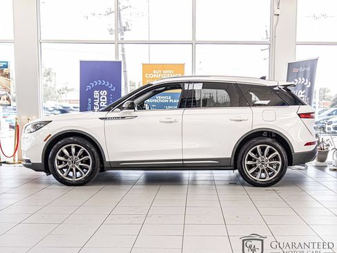 Used 2020 Lincoln Corsair AWD w/ Premium Package image 6