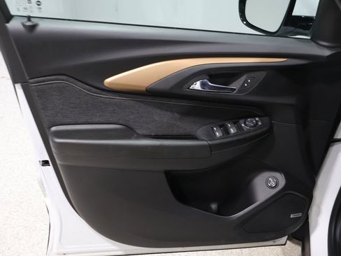 Used 2023 Chevrolet TrailBlazer ACTIV w/ Sun and Liftgate Package image 15