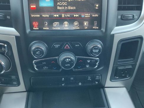 Used 2016 RAM 1500 Big Horn AWD/4WD image 11