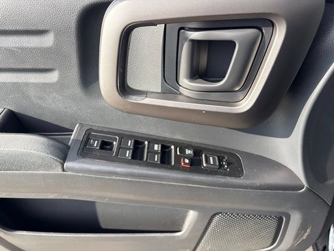 Used 2010 Honda Ridgeline RTS image 15