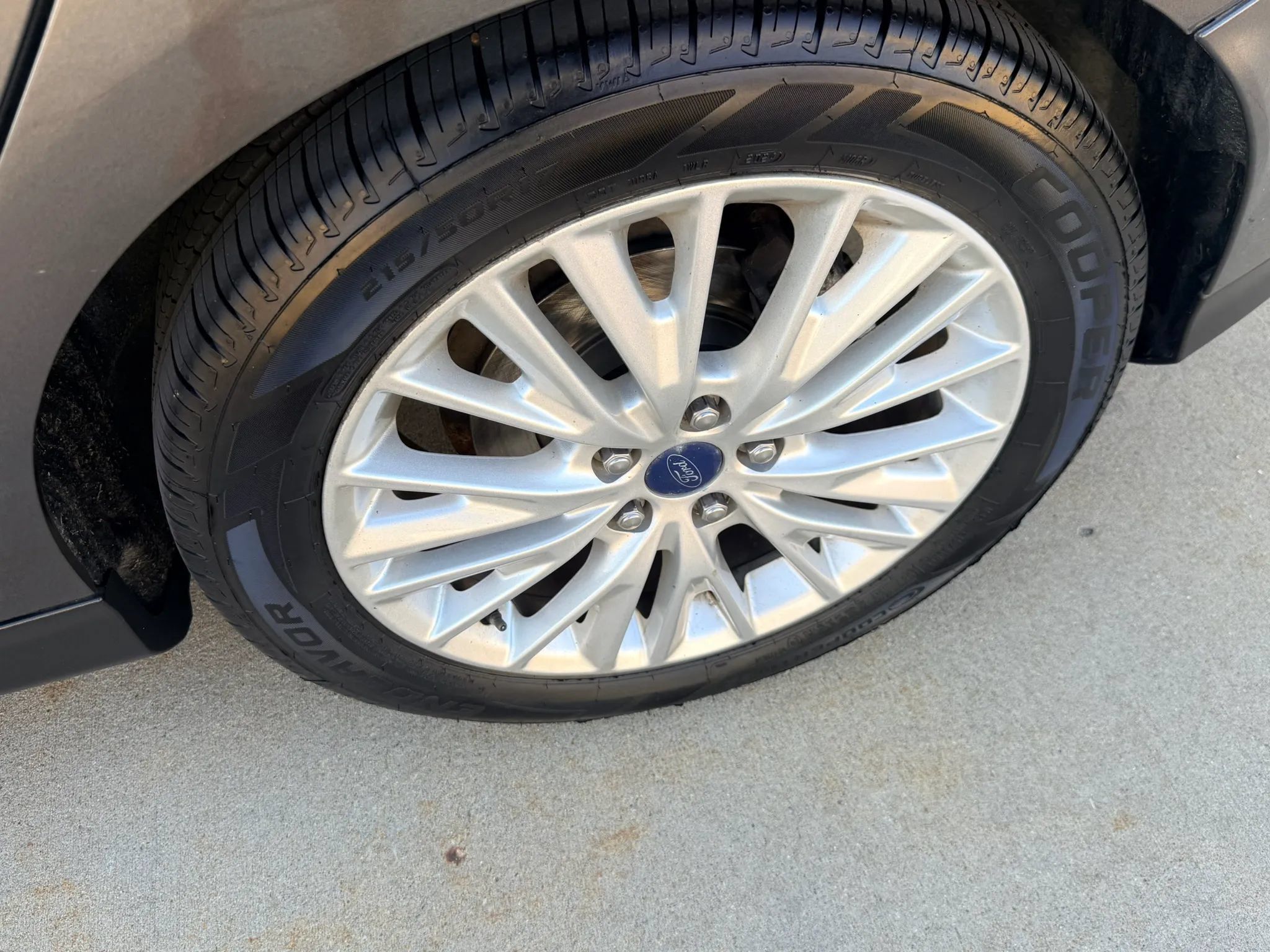 Used 2016 Ford Focus Titanium FWD image 23